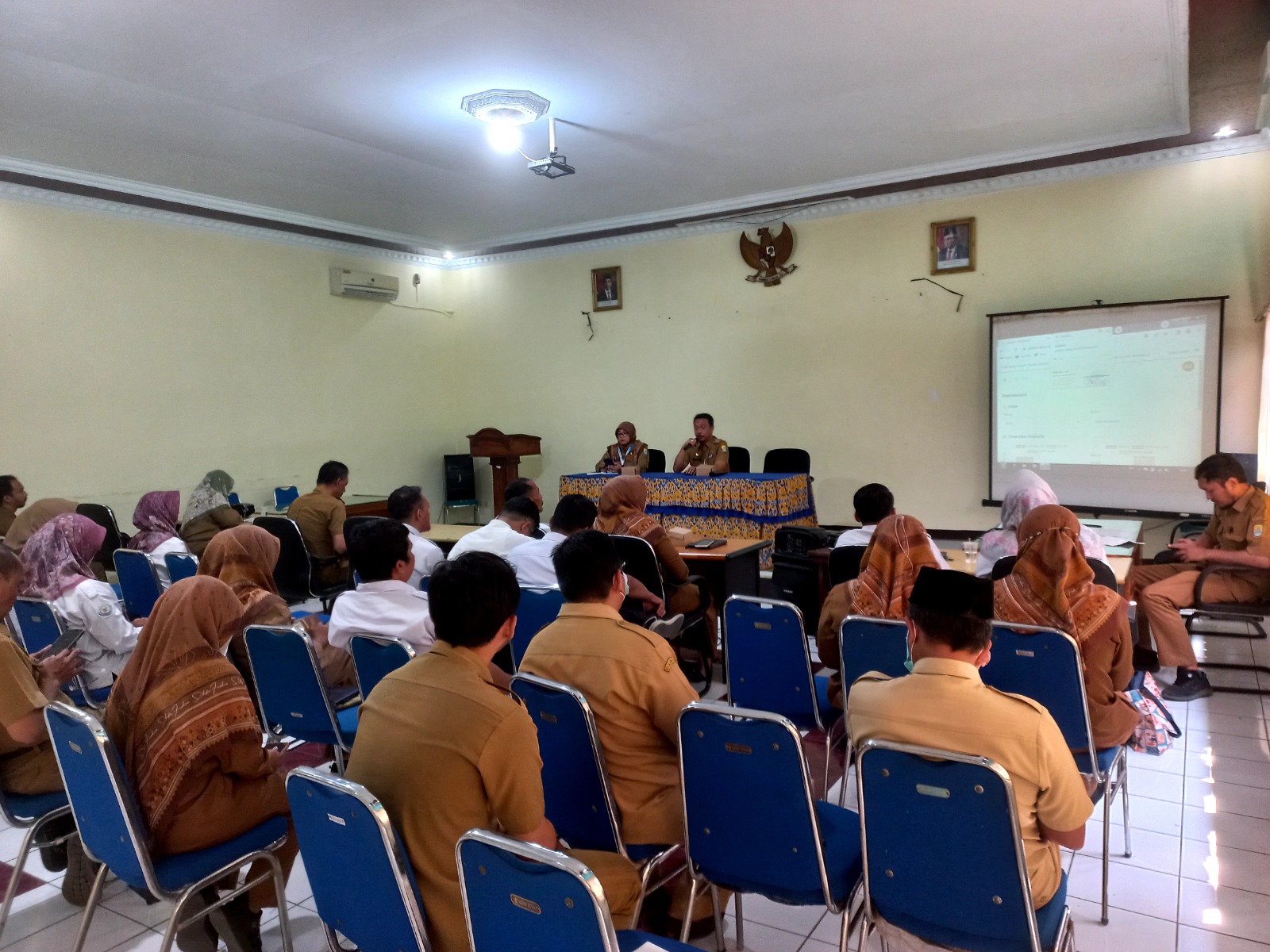 2023-10-26/berita/fiDys84XjwrfbZKn2GFNPDeUgop6hvDBLXaYXpMz.jpg